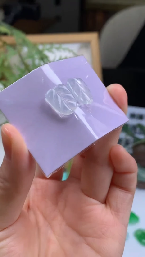 【闪购商品】翡翠吊坠(不含链)未镶嵌吊坠-96414