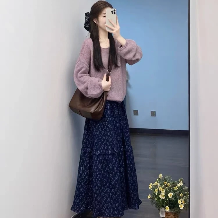 2025秋季女装新款温柔甜美氛围感百搭针织毛衣碎花半身裙两件套装