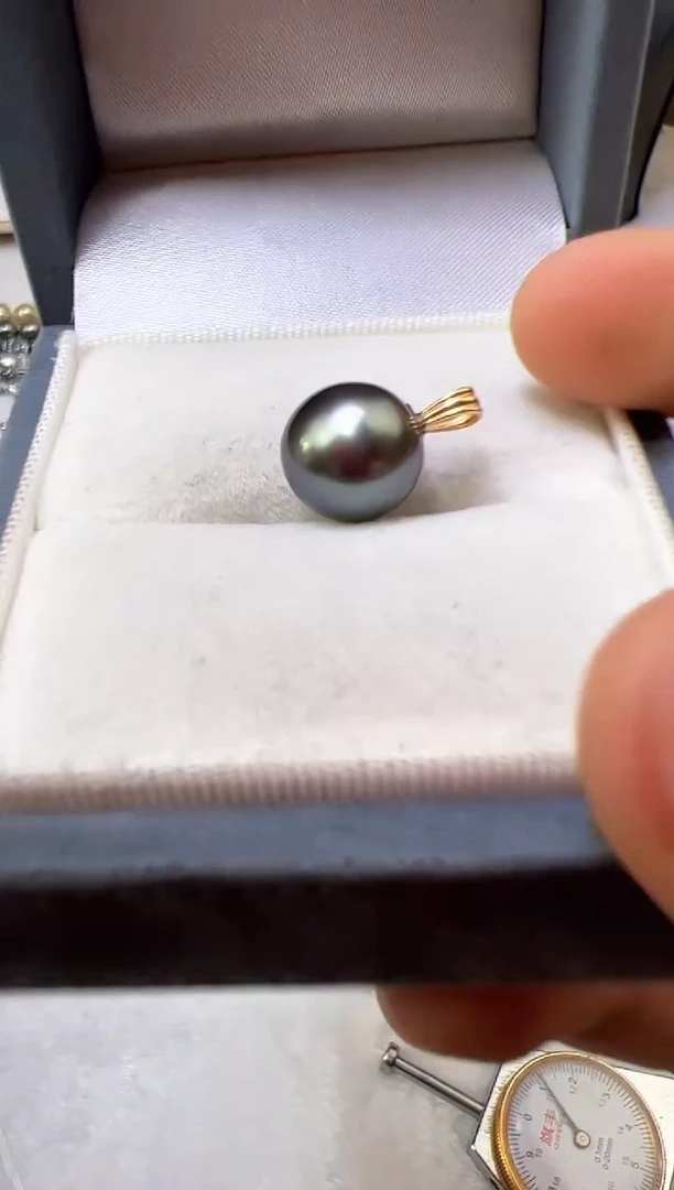 吊坠(不含链)18K金镶嵌海水珍珠大溪地