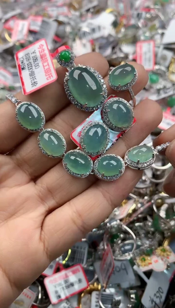 银S925镶嵌戒指翡翠8888----2