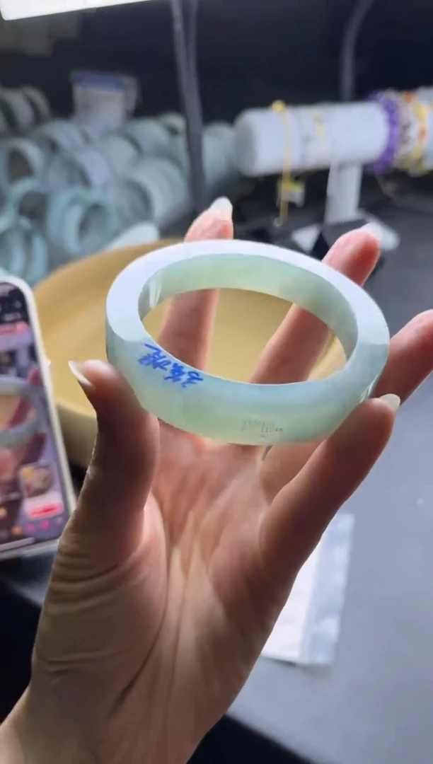 未镶嵌手镯定制翡翠翡翠手镯单样发一件