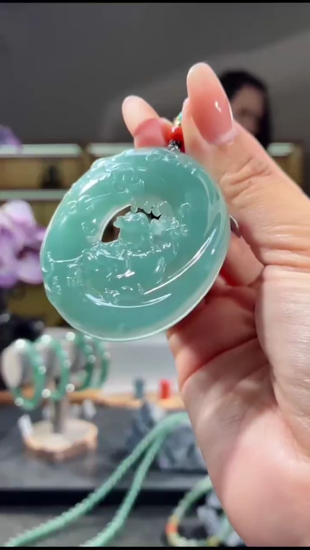 吊坠(不含链)未镶嵌翡翠三足蟾