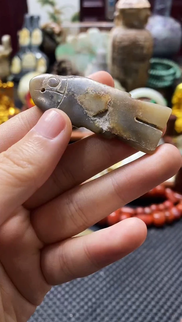 未镶嵌和田玉挂件鱼