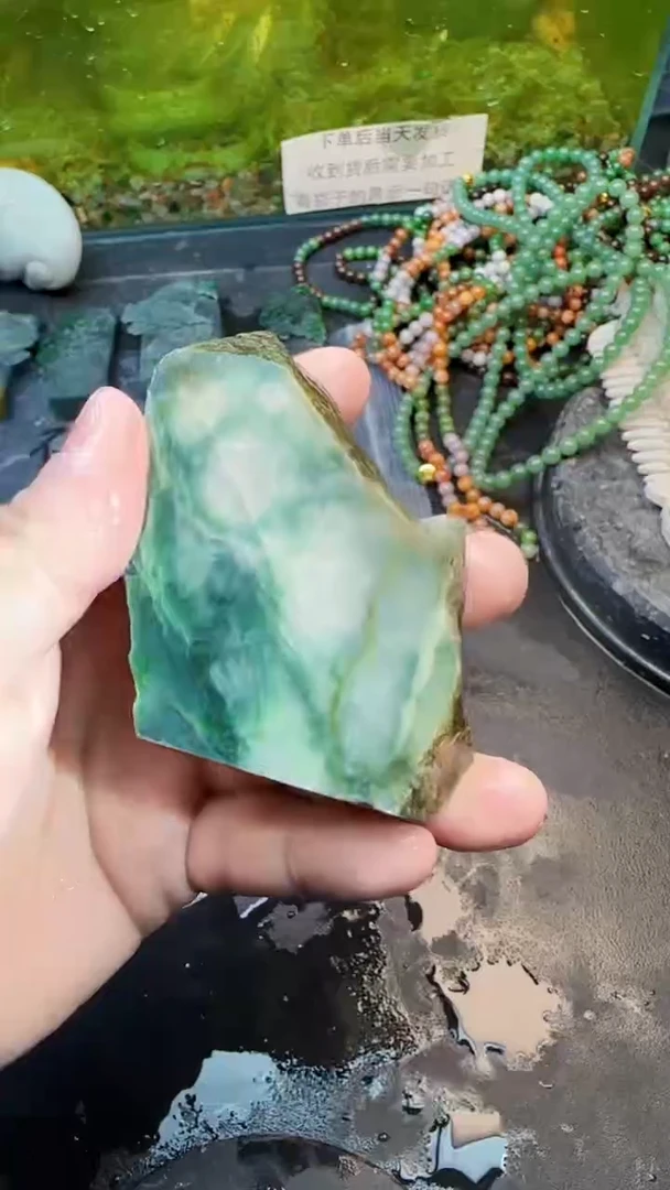 【闪购商品】翡翠颈饰未镶嵌204天然翡翠