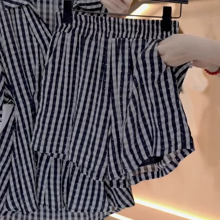 “素格星语”夏季法式复古格纹拼色松紧高腰A字阔腿短裤