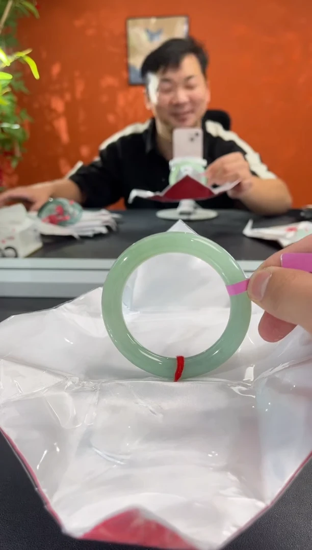 未镶嵌手镯翡翠1  55