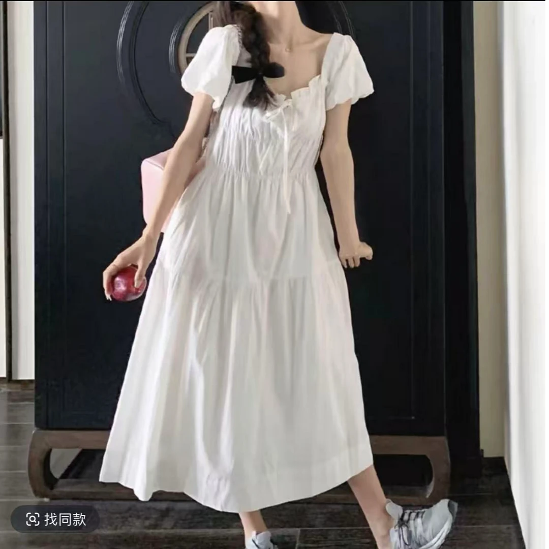法式简约赫本风连衣裙