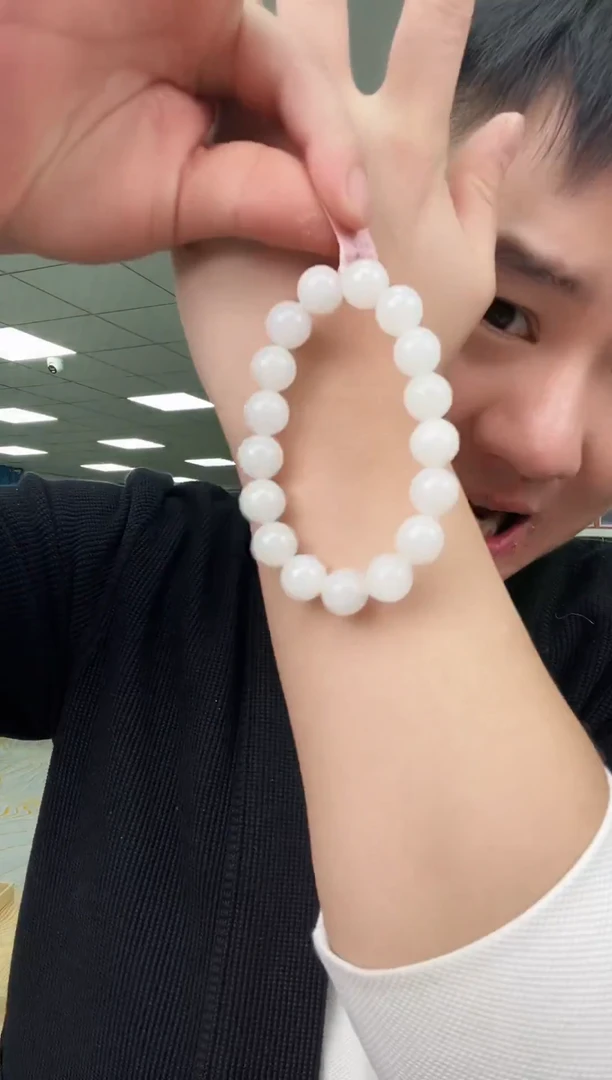 未镶嵌和田玉挂件b132多样性发其一