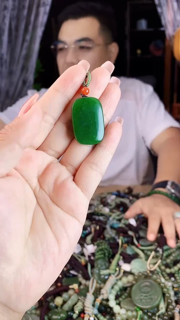 颈饰未镶嵌和田玉多样性发货拍一发一