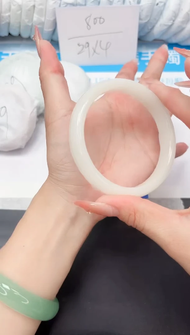 手镯石英质玉未镶嵌19-60