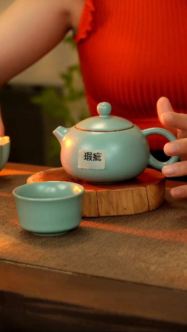 微瑕！烟囱气孔西施壶_不开片_仿古釉（退货请完整退回）