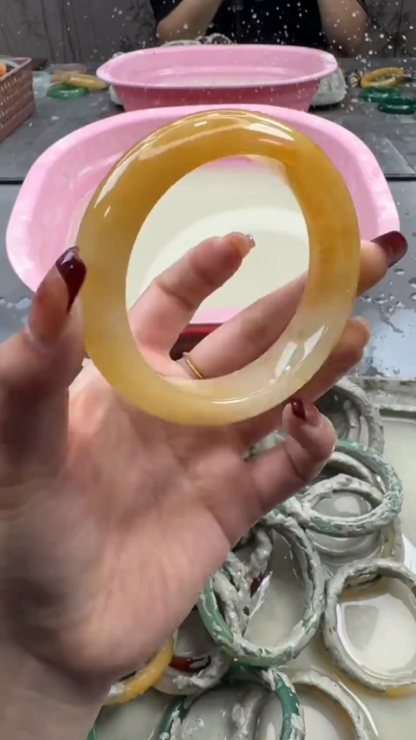 未镶嵌手镯石英质玉6 62