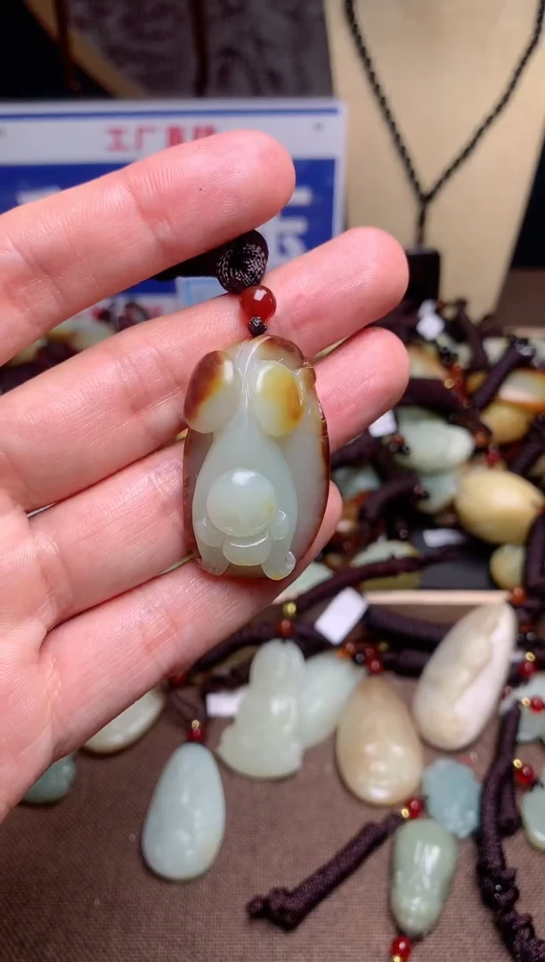 【闪购商品】和田玉颈饰未镶嵌1