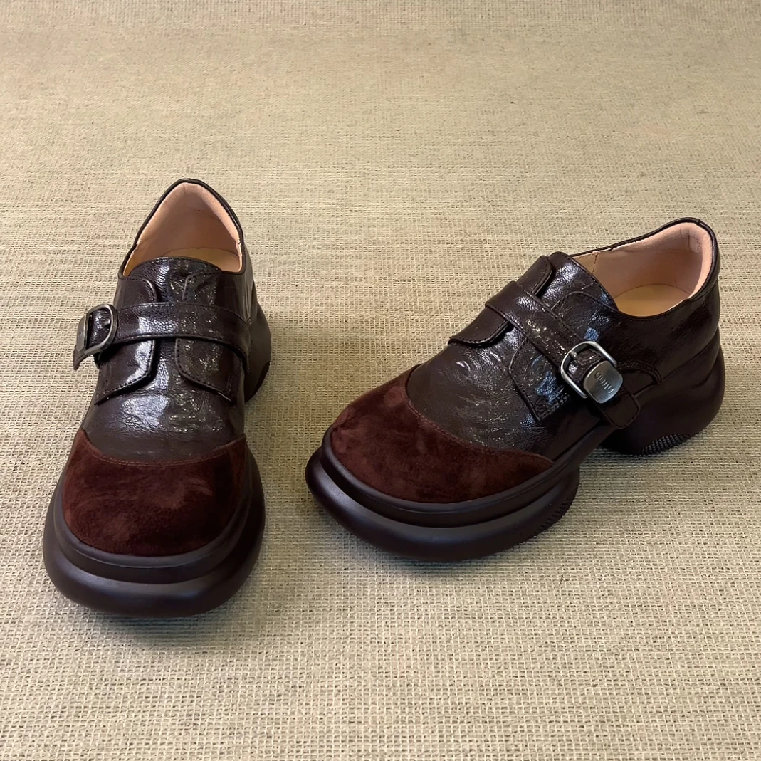 RubyL/6cm英伦风休闲通勤皮带扣拼接绒面百搭圆头厚底单鞋女款