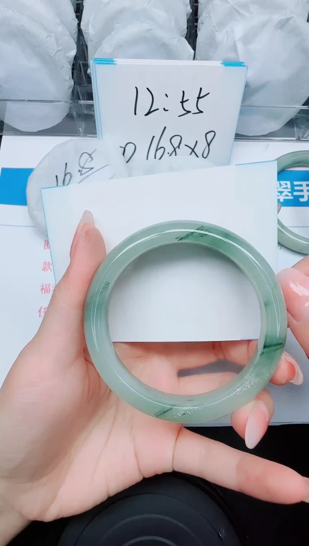 石英质玉手镯未镶嵌177/57.6