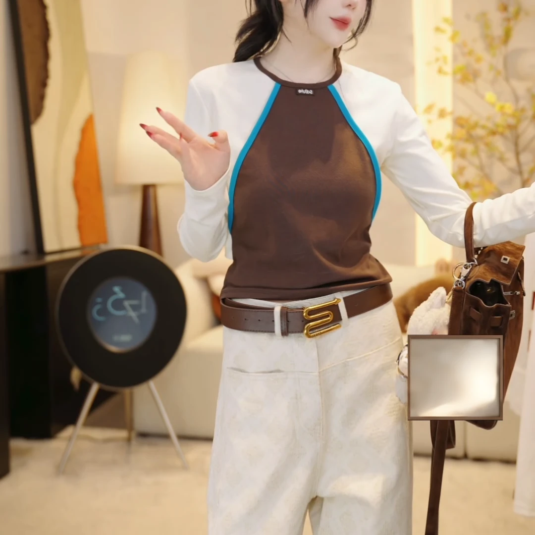 『焦糖奶茶』2025秋季撞色气质露腰修身显瘦圆领打底衫T恤LK2505883