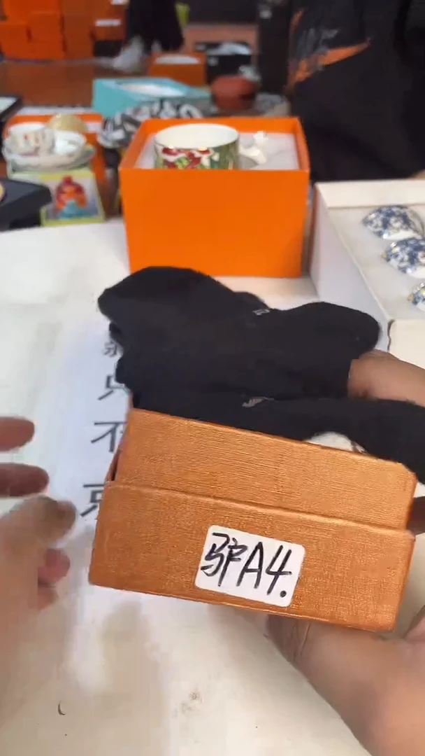 杯鸿辉家品牌瓷器，京东包邮！