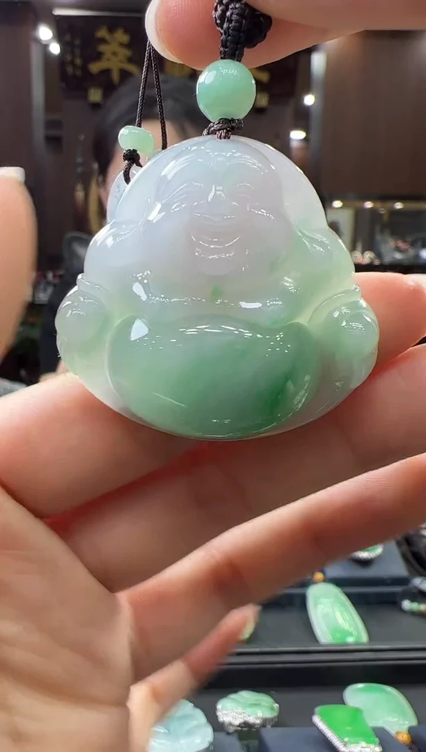 翡翠挂件未镶嵌佛公