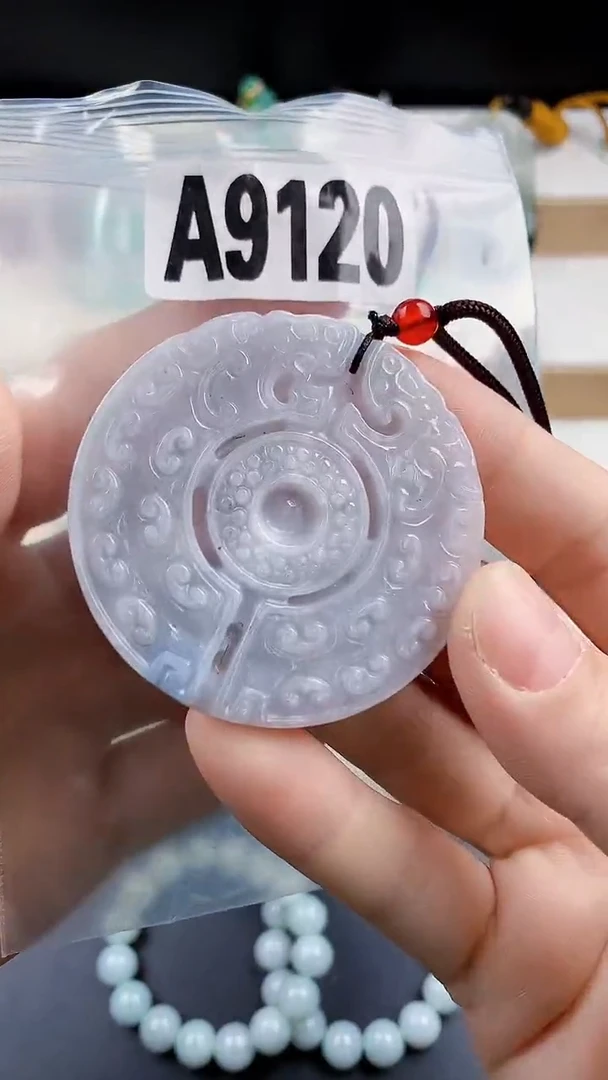 颈饰未镶嵌翡翠天然翡翠吊坠挂件