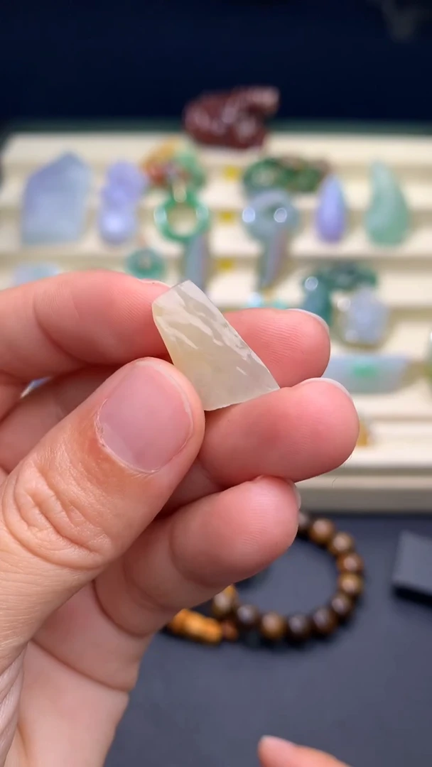 【闪购商品】定制翡翠未镶嵌