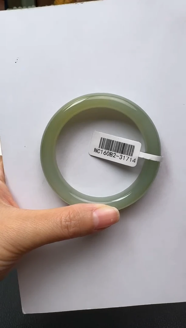 未镶嵌手镯和田玉54+