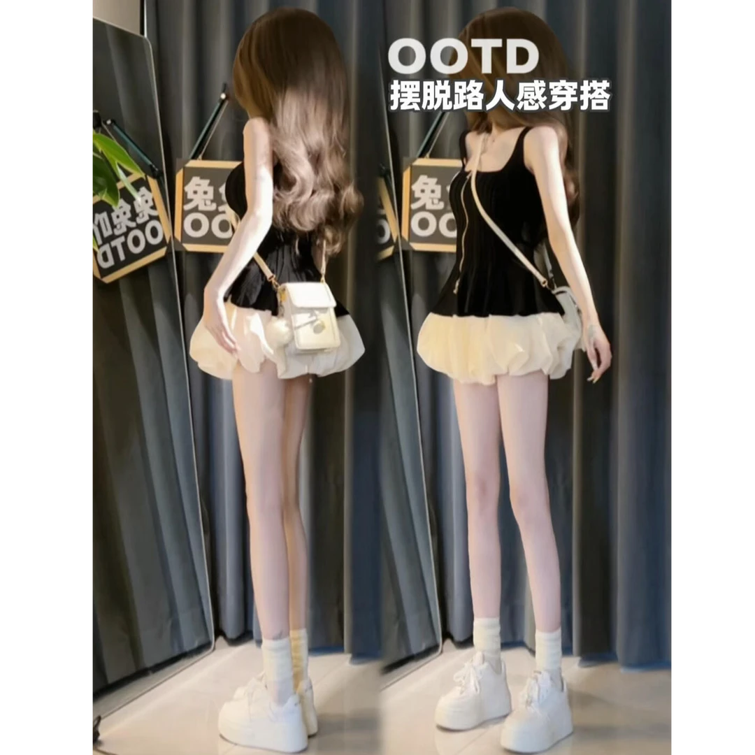 2025夏季新款时尚辣妹性感百搭显瘦设计感吊带背心上衣短裙两件套