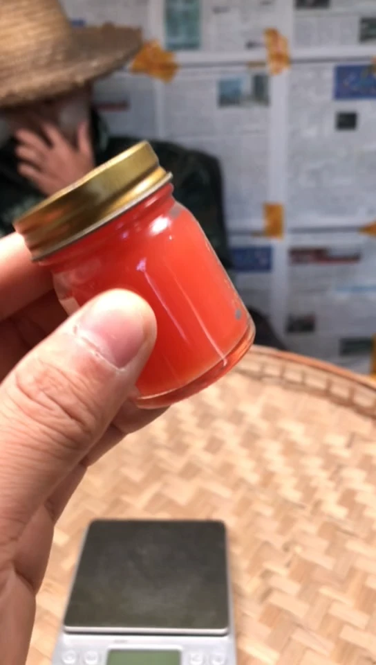 中国大陆东南亚好物樱花膏