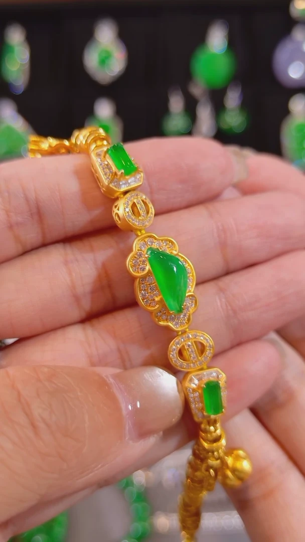 18K金镶嵌手链翡翠盘缠手链29克