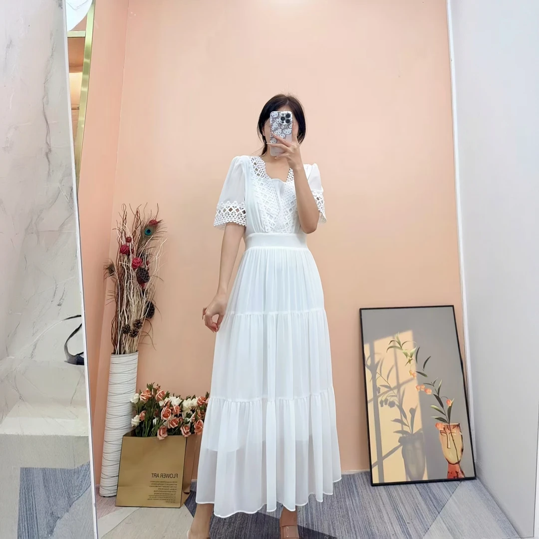 [依易原创]气质法式高定镂空蕾丝刺绣高腰温柔仙女风长裙C0514