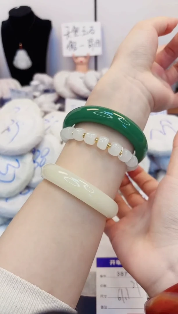 【闪购商品】石英质玉手镯未镶嵌387-东陵玉-圈口61