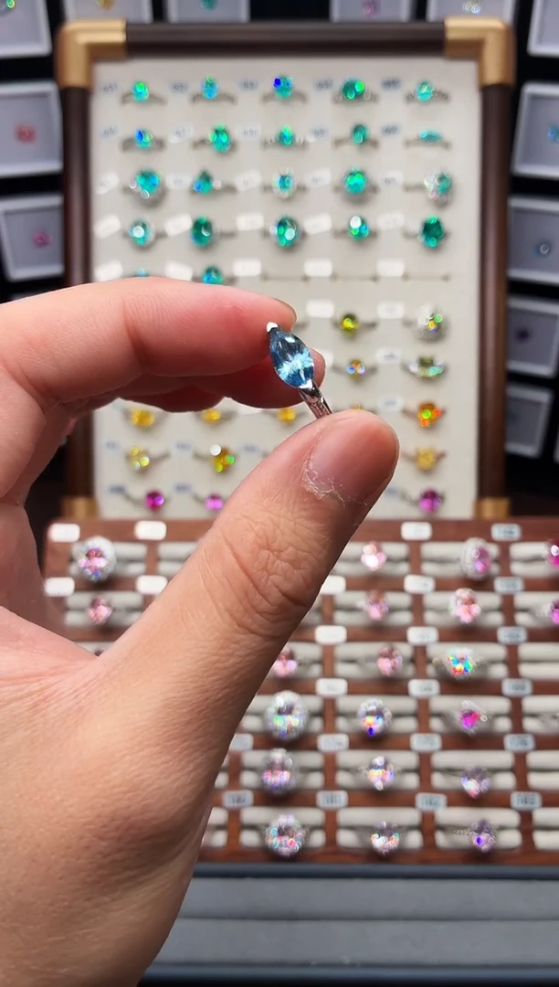 银S925镶嵌戒指海蓝宝石1888