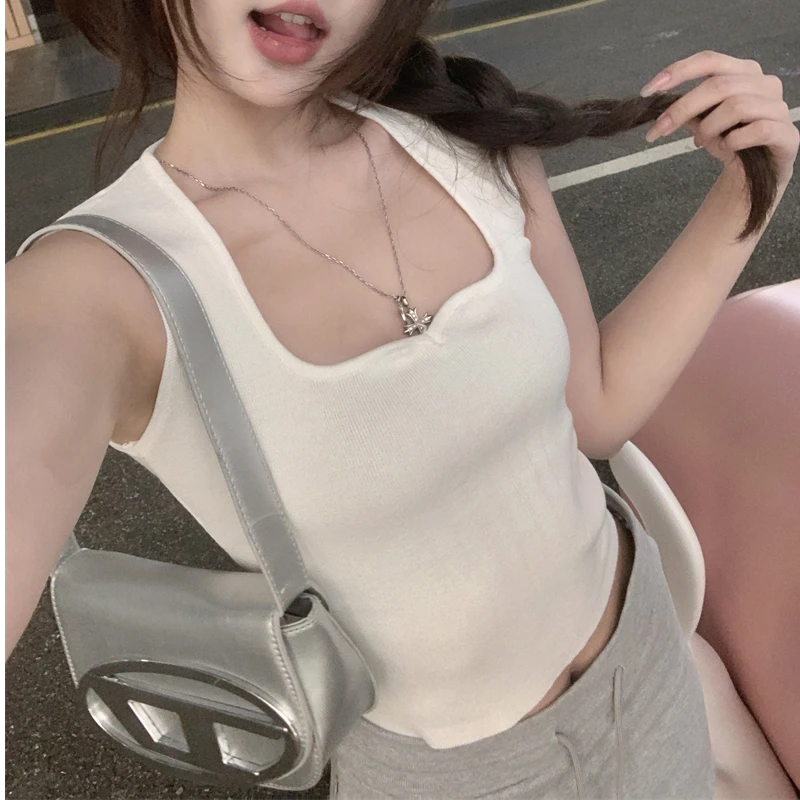 【工厂直销】新款冰丝针织背心吊带女外穿内搭设计感方领短款无袖