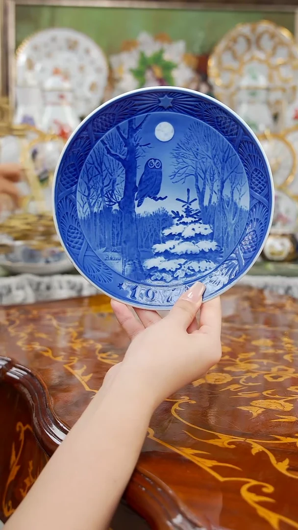 摆件米多家中古瓷器如图所示5