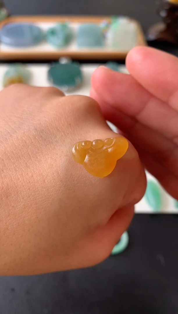 未镶嵌定制翡翠翡翠