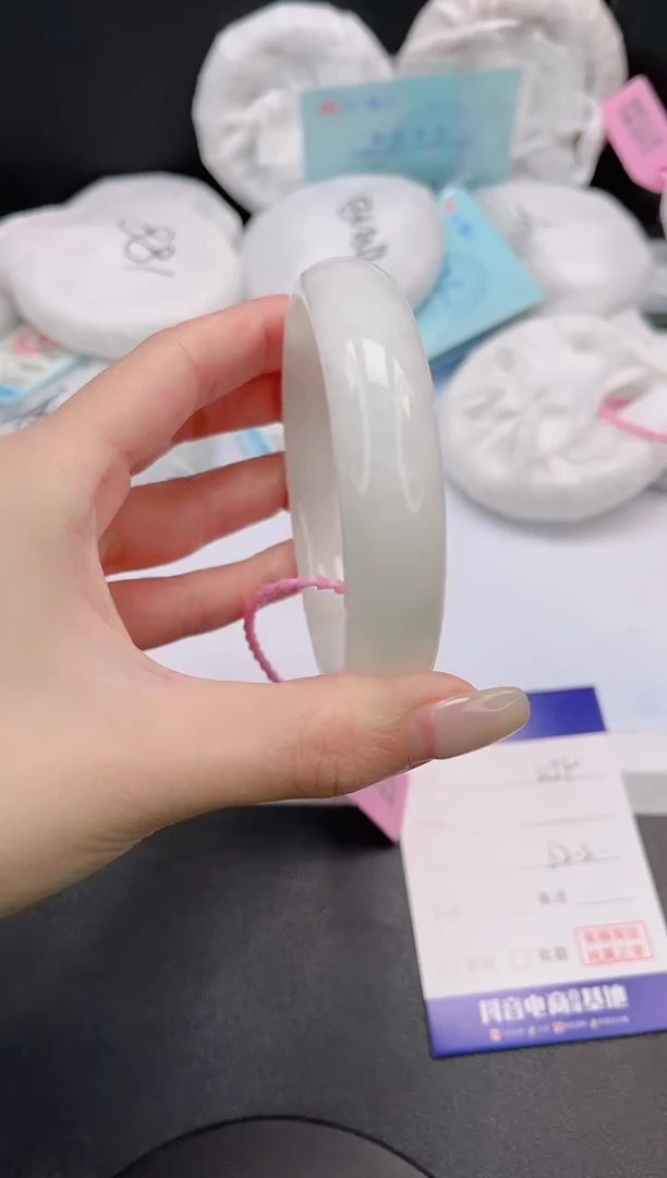 未镶嵌手镯和田玉26L59-62