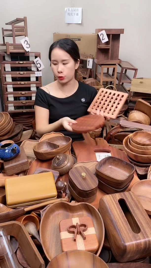 木  乌檀木实木隔热垫（无备注默认发圆形）