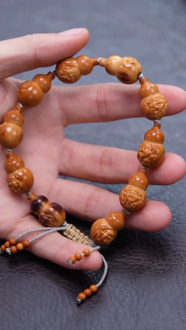 手串/手链橄榄核率**为橄榄核