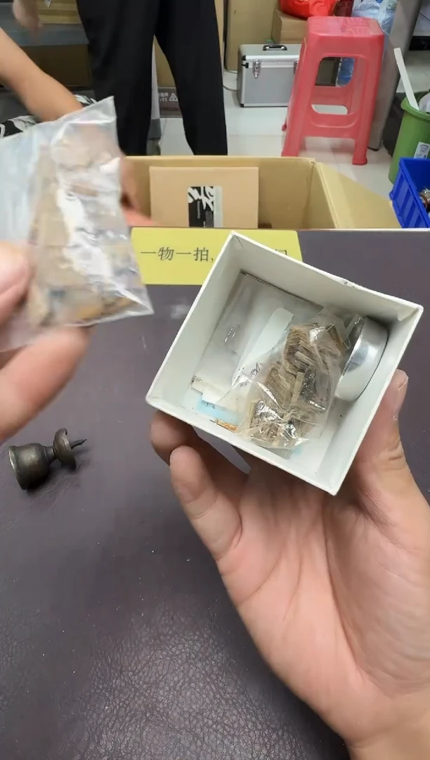 手工艺品琉璃山**兵81