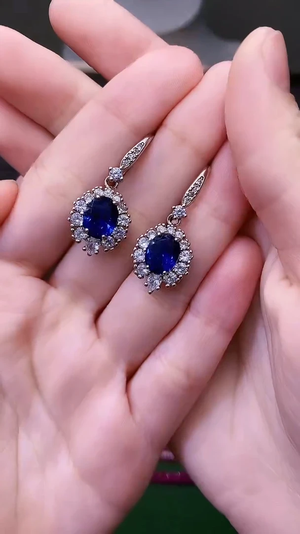 耳饰蓝宝石银S925镶嵌256