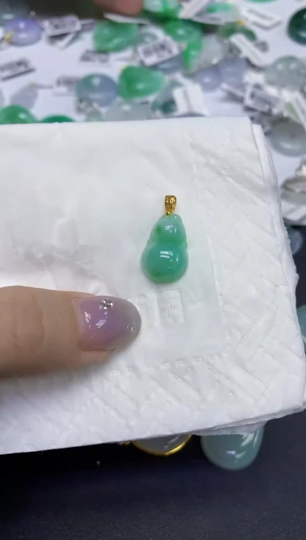 颈饰未镶嵌翡翠天然缅甸翡翠A货百元以上9元证书费自理