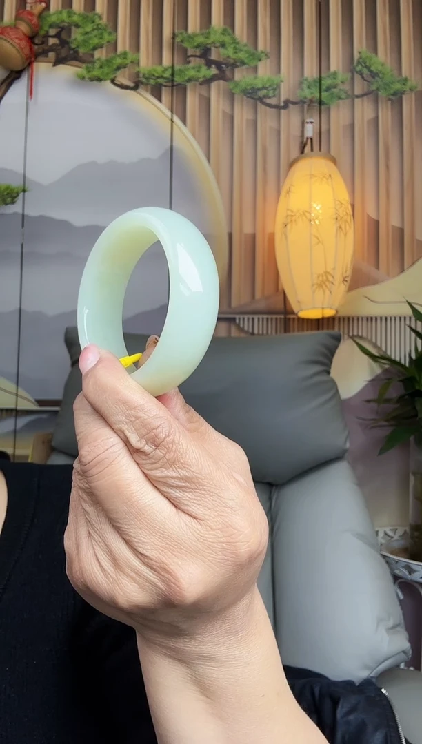 未镶嵌手镯和田玉天然新疆和田玉羊脂白玉宽版轮胎镯54圈口