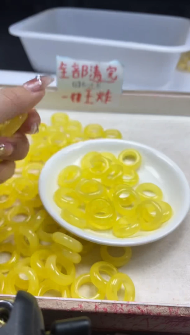 【闪购商品】蜜蜡颈饰未镶嵌w907蜜蜡大跑环*1个