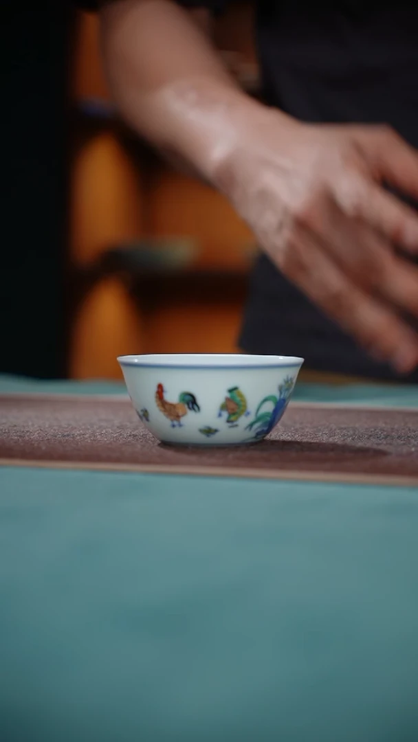 87-5成化斗彩鸡缸杯（怀古款）