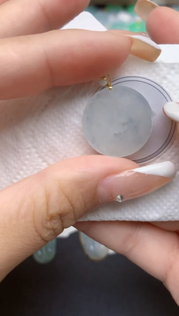 翡翠18K金镶嵌颈饰天然缅甸A货翡翠