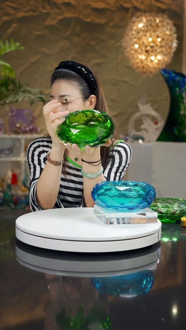 琉璃绿色切面果碗