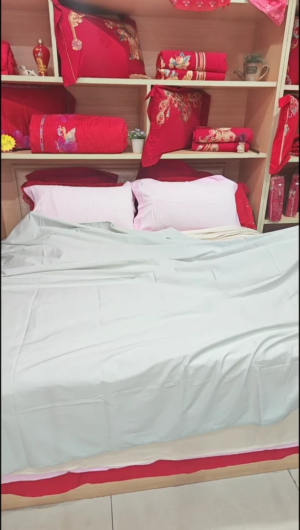 棉竹纤维床单1.8*2.3边上有洞