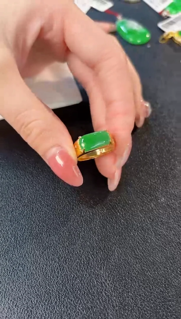 【闪购商品】翡翠戒指未镶嵌缅料A货/支持复检/一件