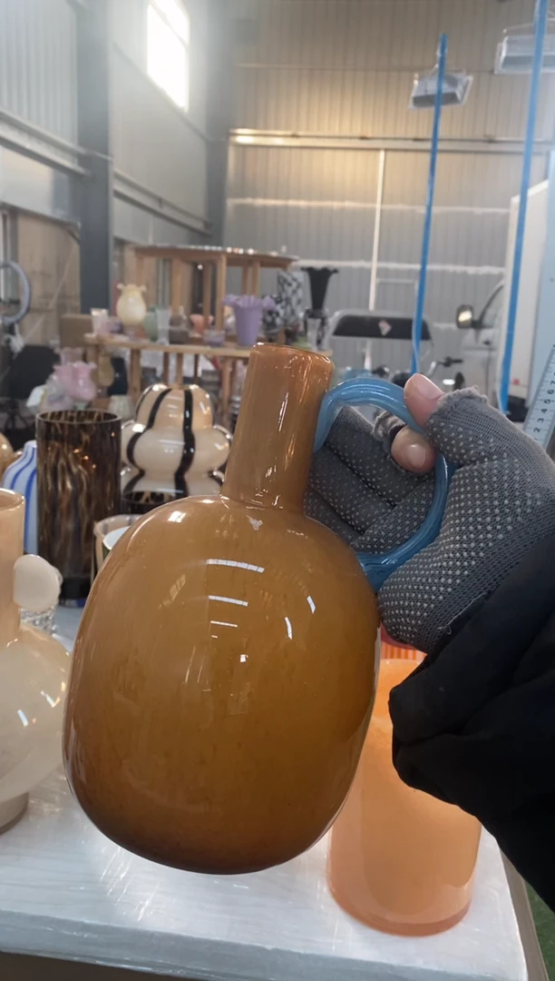 【闪购商品】玻璃151 M1