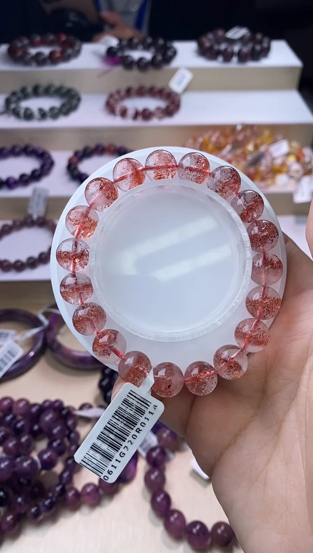 【闪购商品】水晶手链未镶嵌芬达金草莓10m+