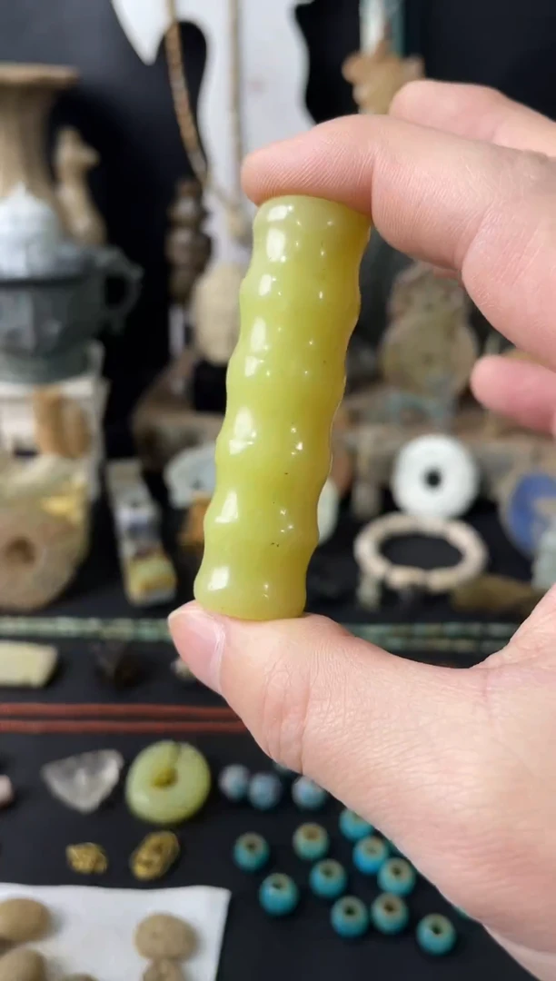 未镶嵌和田玉（糖玉）挂件1